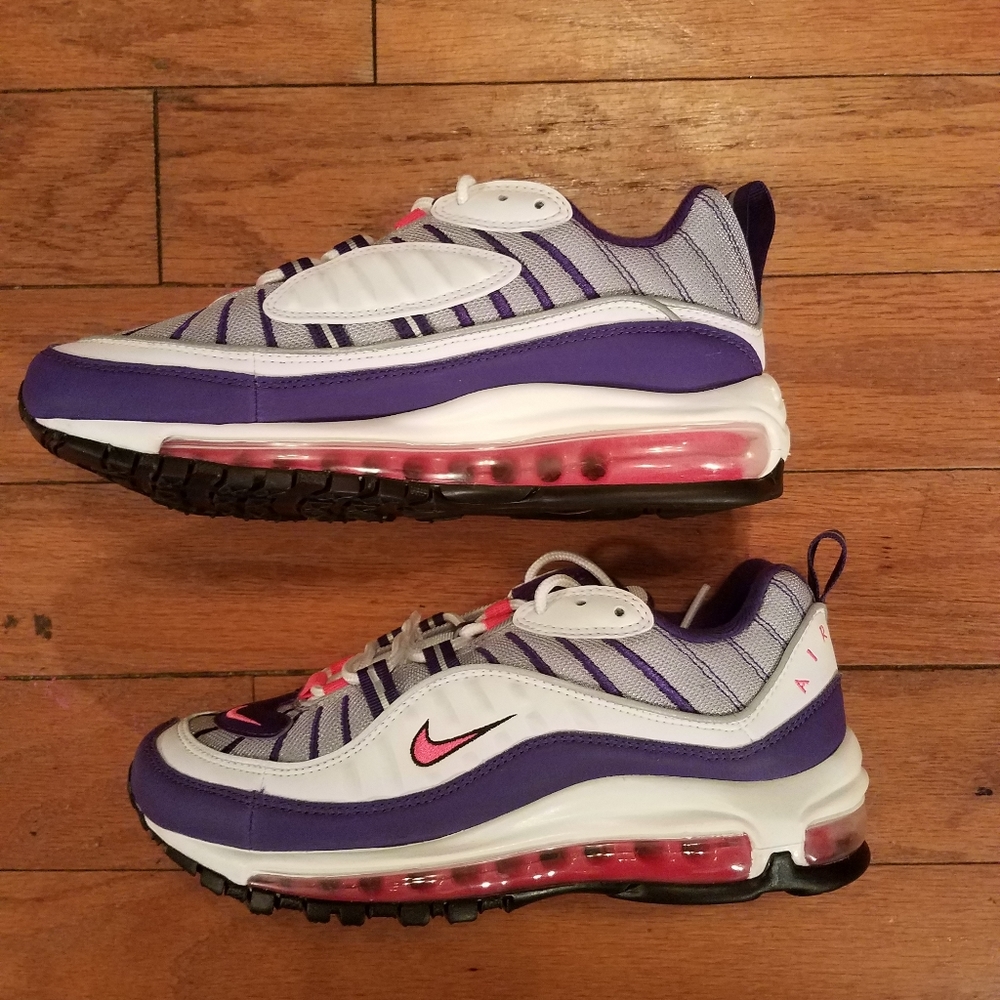 NEW WOMENS NIKE AIR MAX 98